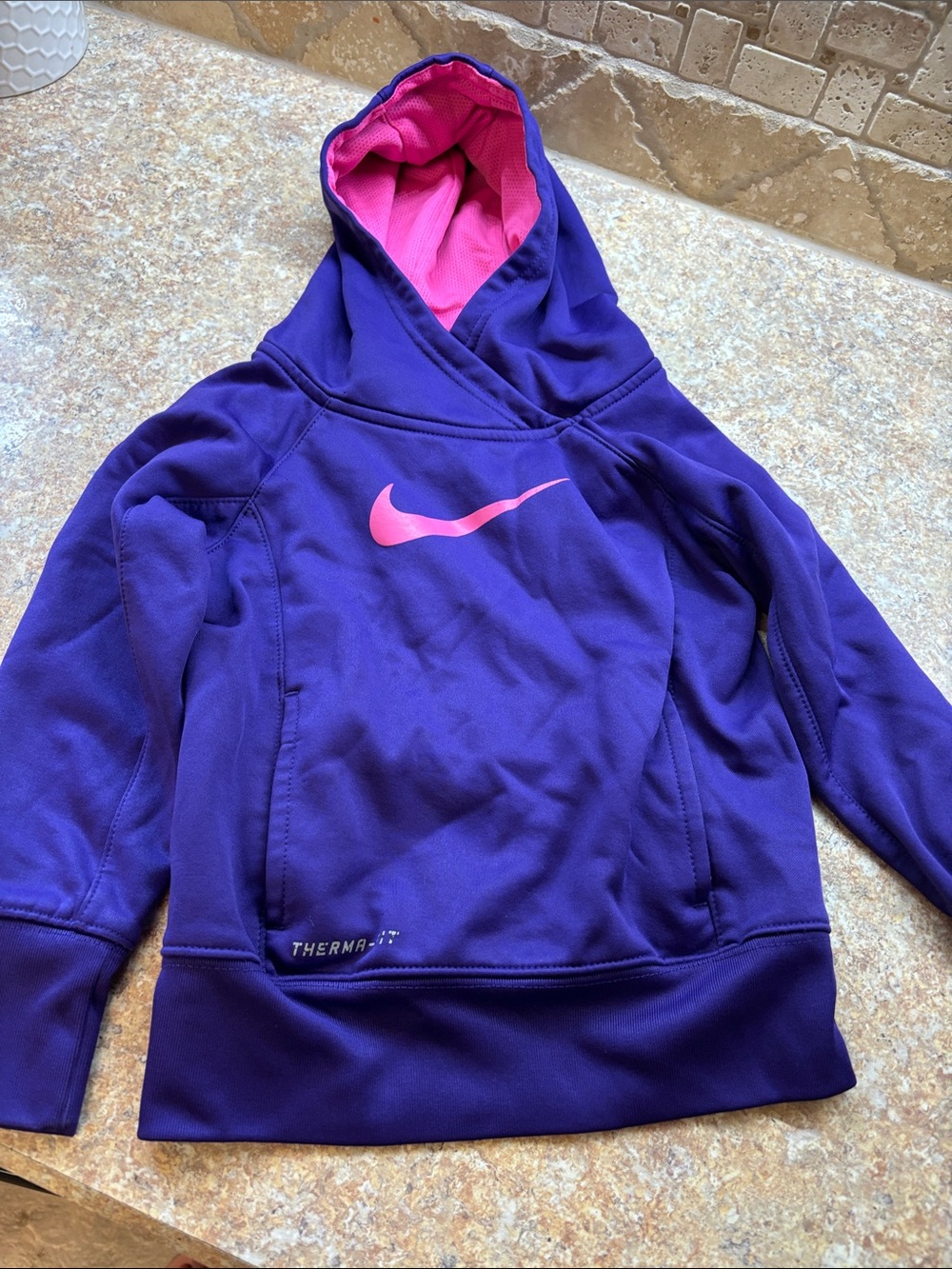 Nike Purple Hoodie with Pink Swoosh and Lined Hood girls size 4T